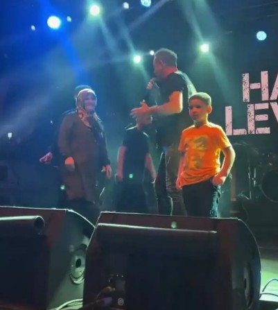 Kaybolan çocuğun annesine besteyle ulaştı!